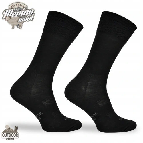 Lekkie-skarpety-trekkingowe-80-merino-na-lato-Kod-producenta-TRE13.webp