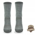 Letnie-termoaktywne-skarpetki-turysty-50-merino-Marka-Comodo.webp